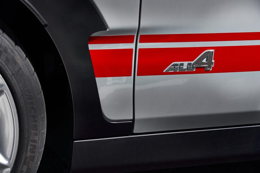 Детали экстерьера Mini John Cooper Works Clubman (F54) 2019 года  (WW) (фото 53 из 56)